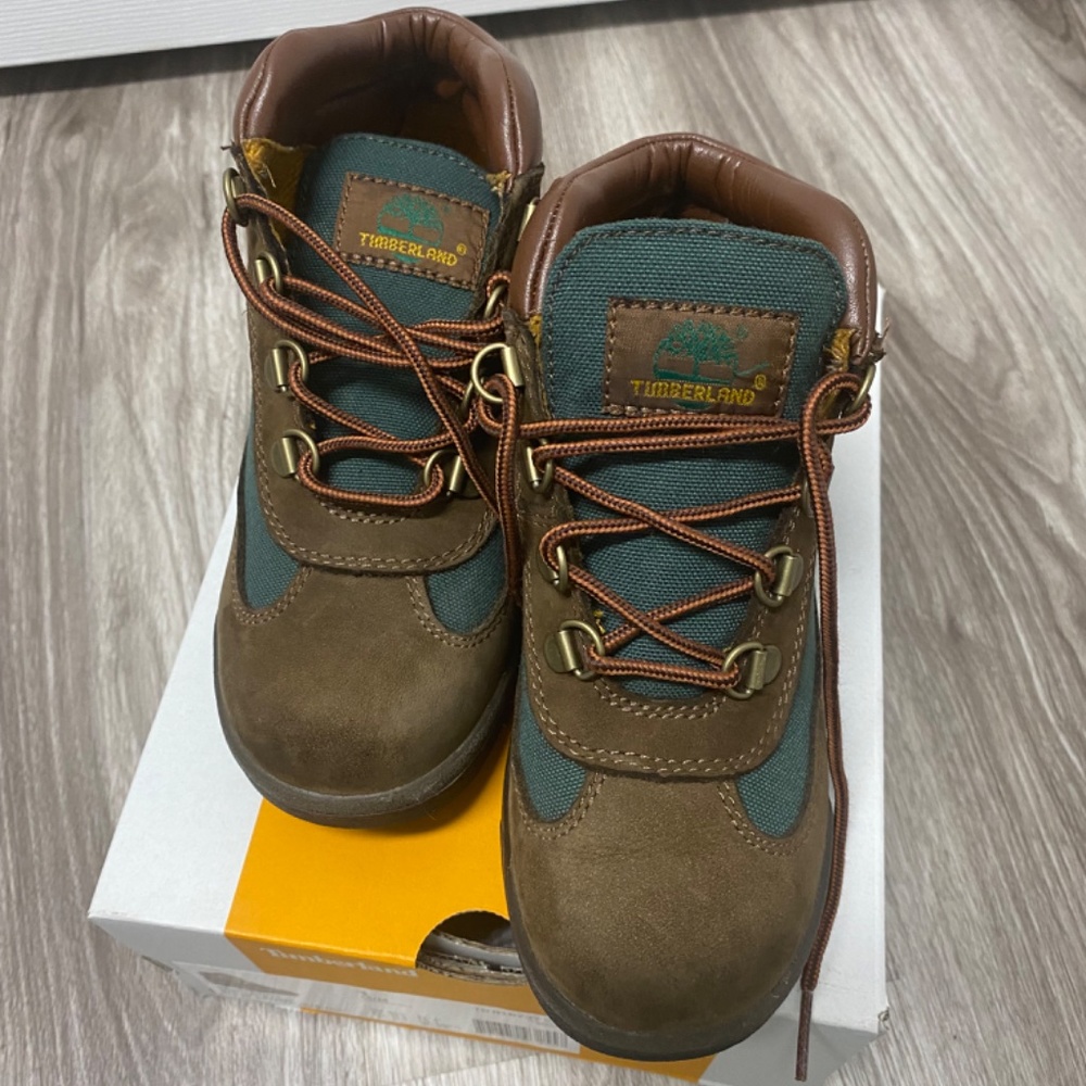 Timberlands - Picture 3 of 5